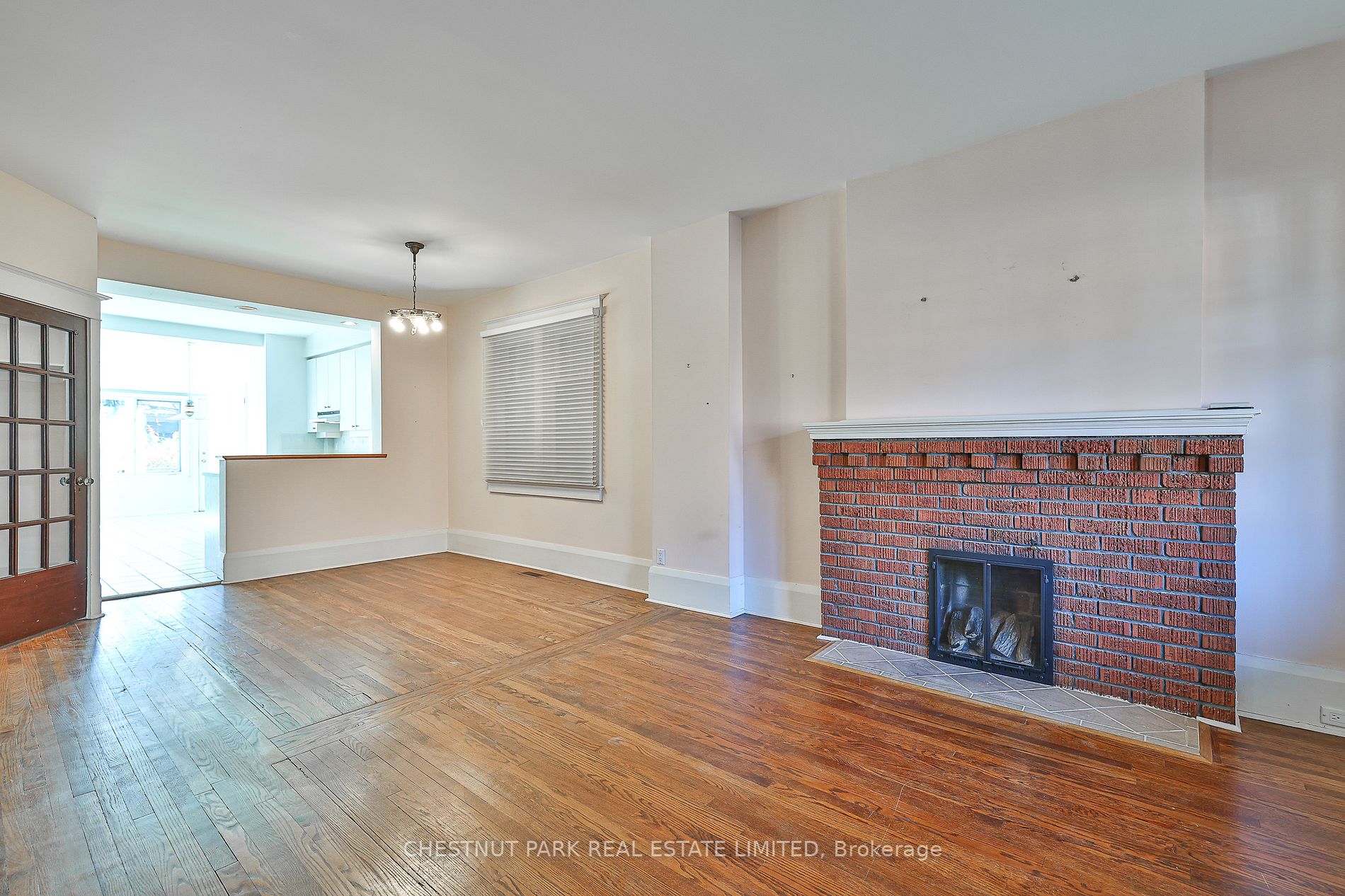505 Davisville Ave