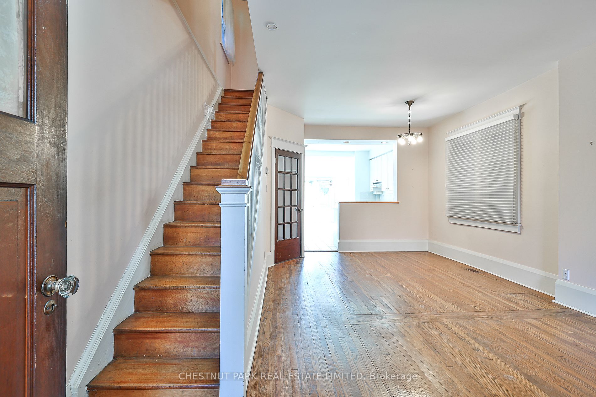 505 Davisville Ave
