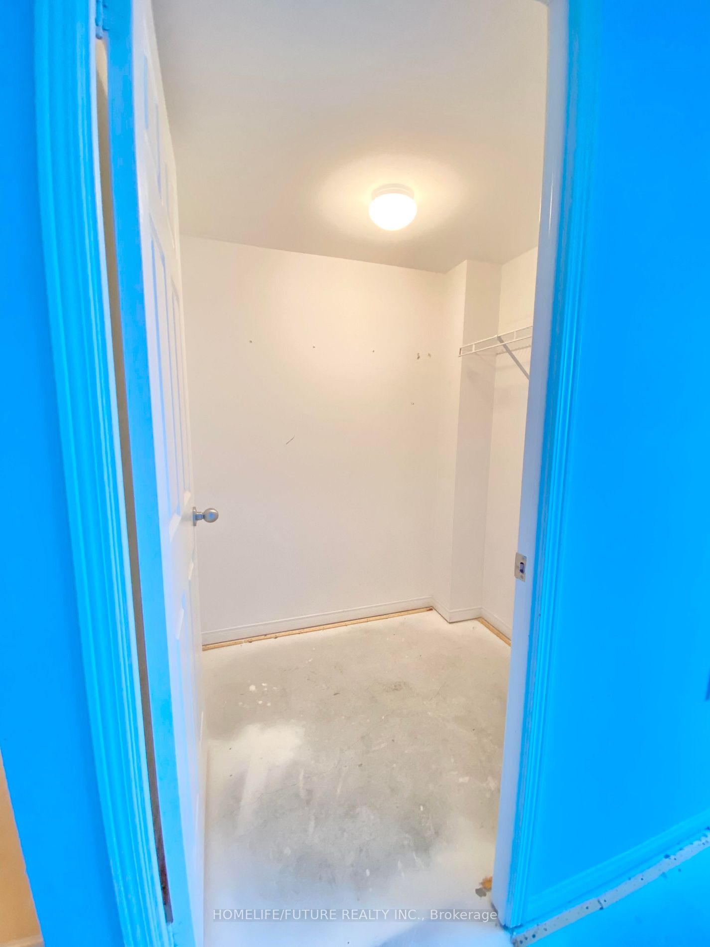 35 Finch Ave E, #2205