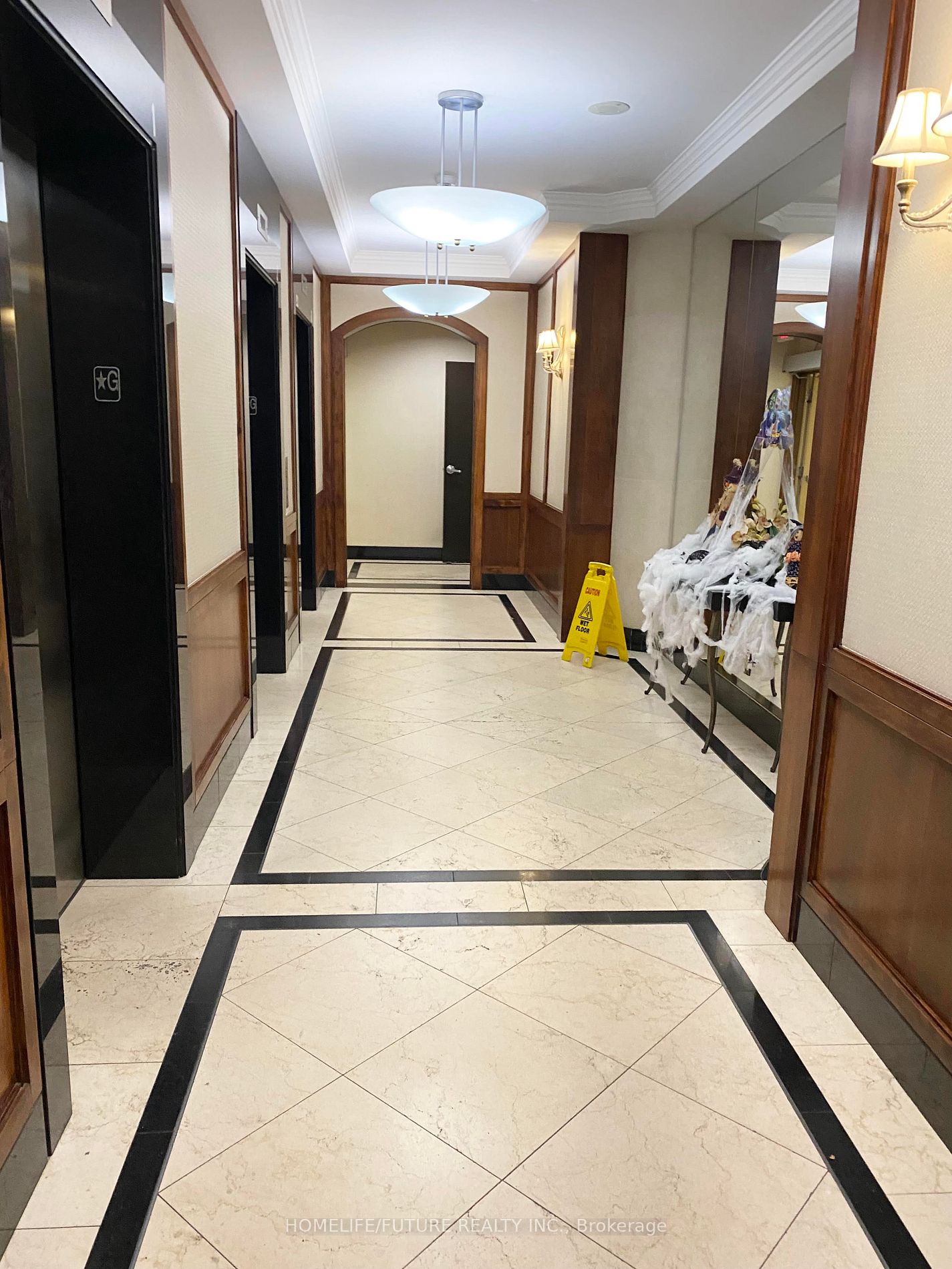 35 Finch Ave E, #2205