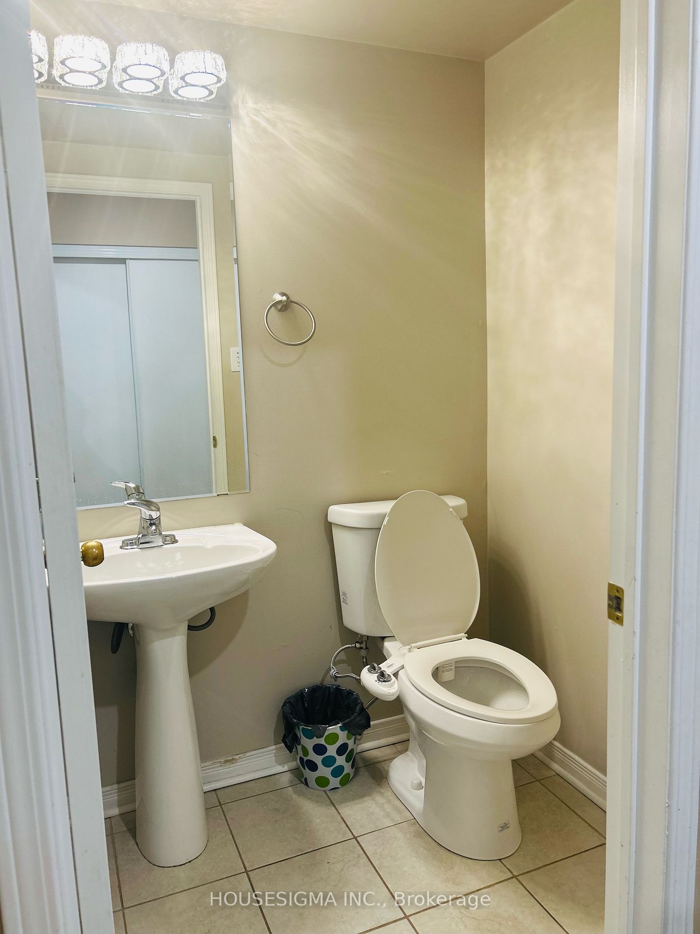 132 Bartley Dr