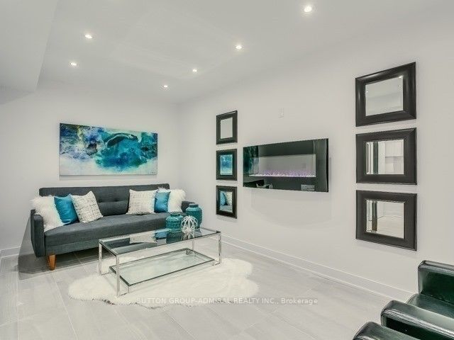 326 St Germain Ave
