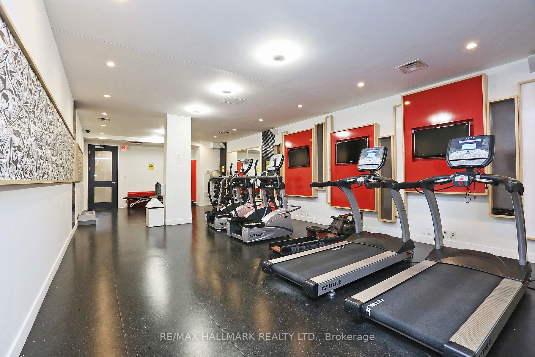 510 King St E, #523