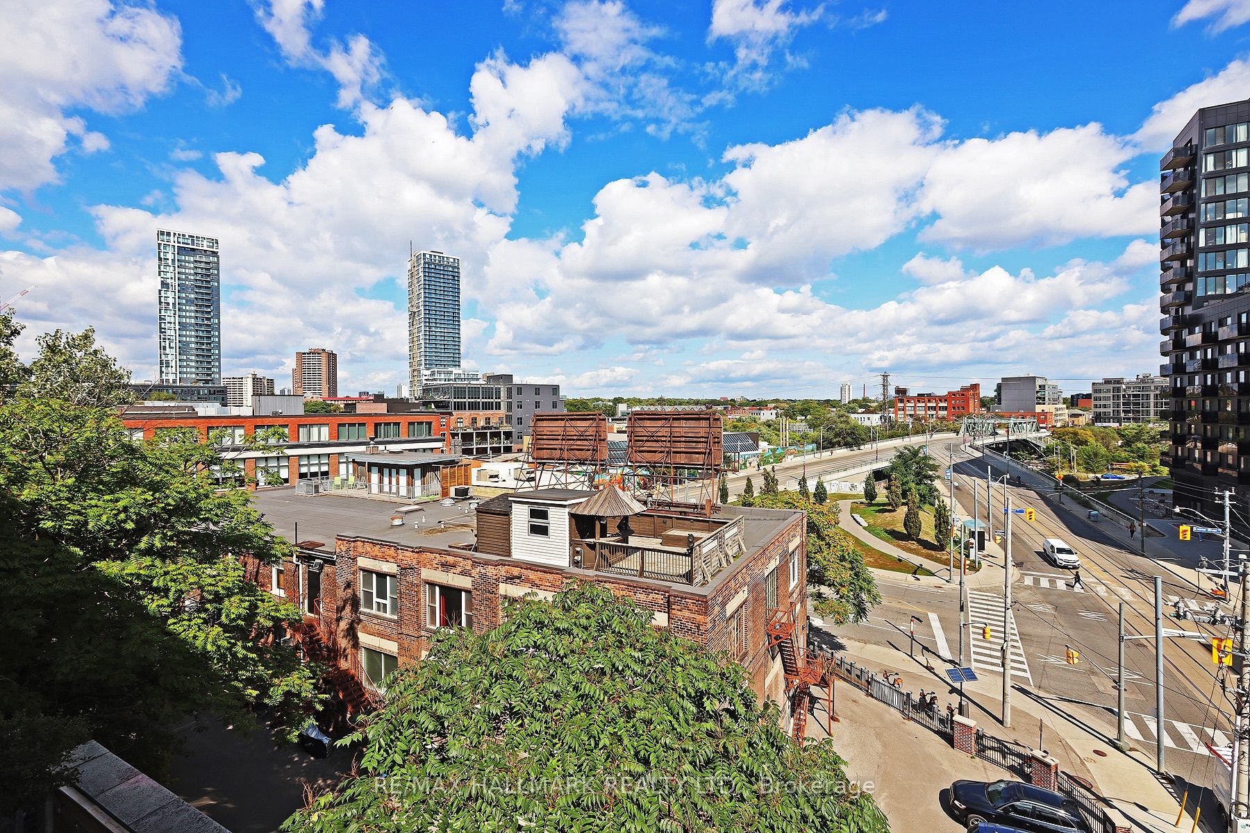 510 King St E, #523