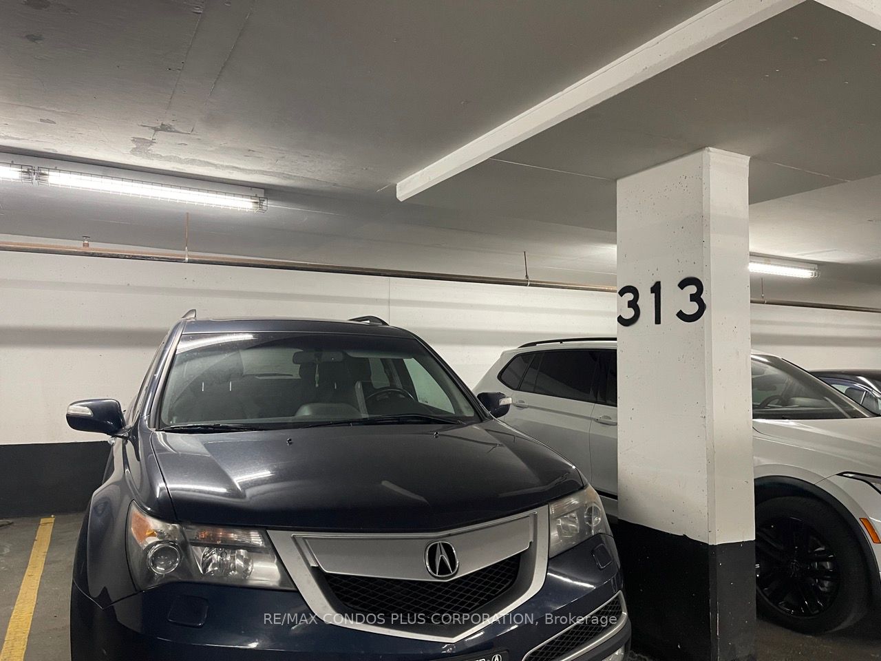 28 Harrison Garden Blvd, #1501