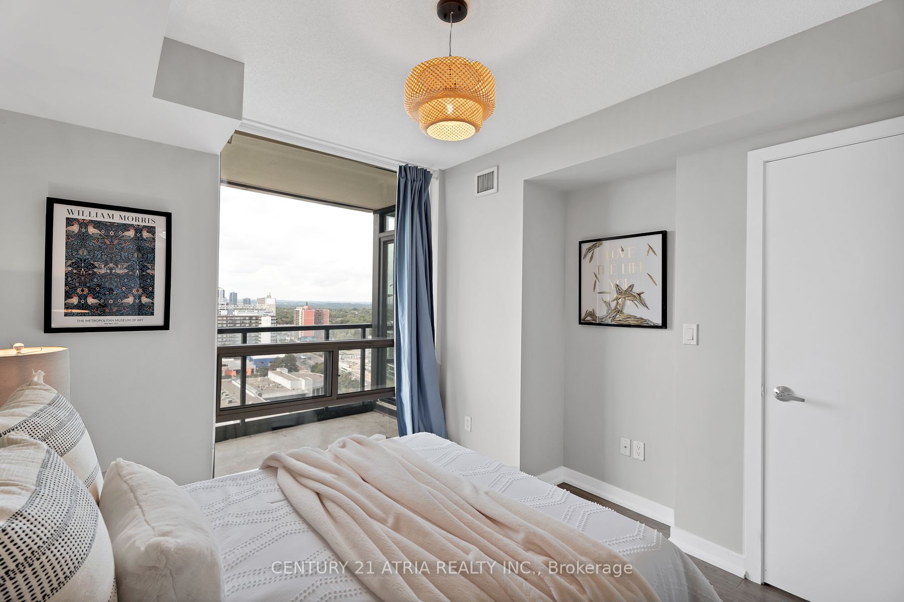 5740 Yonge St, #1706