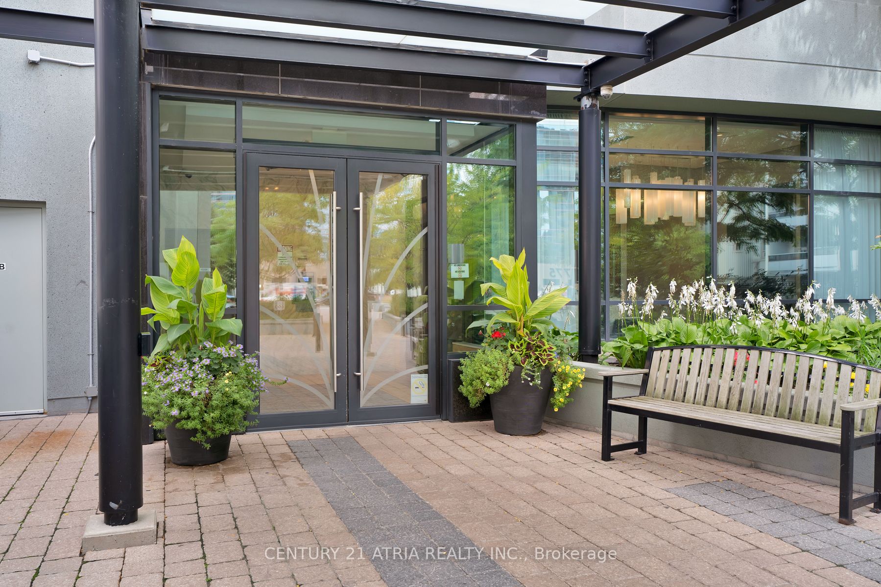 5740 Yonge St, #1706