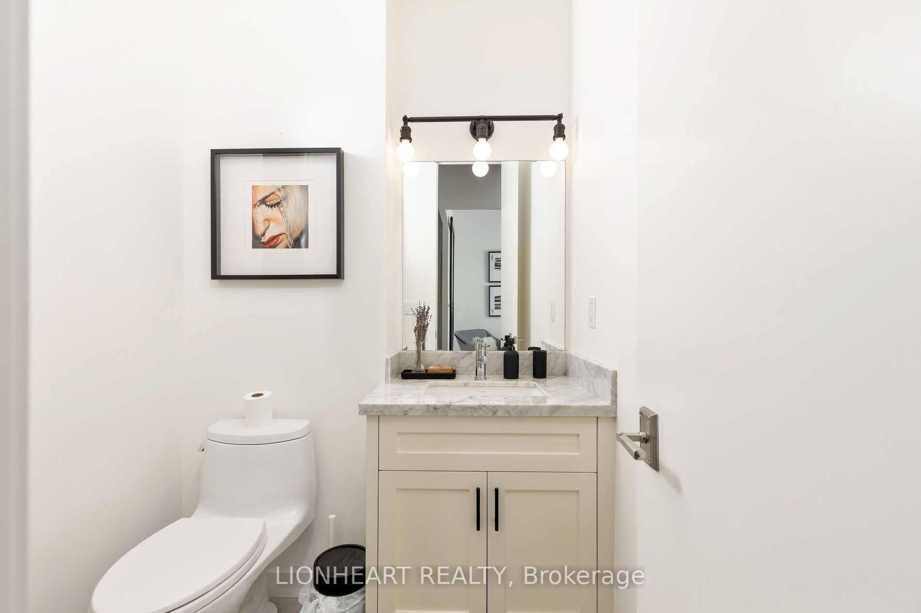 19 Brant St, #603