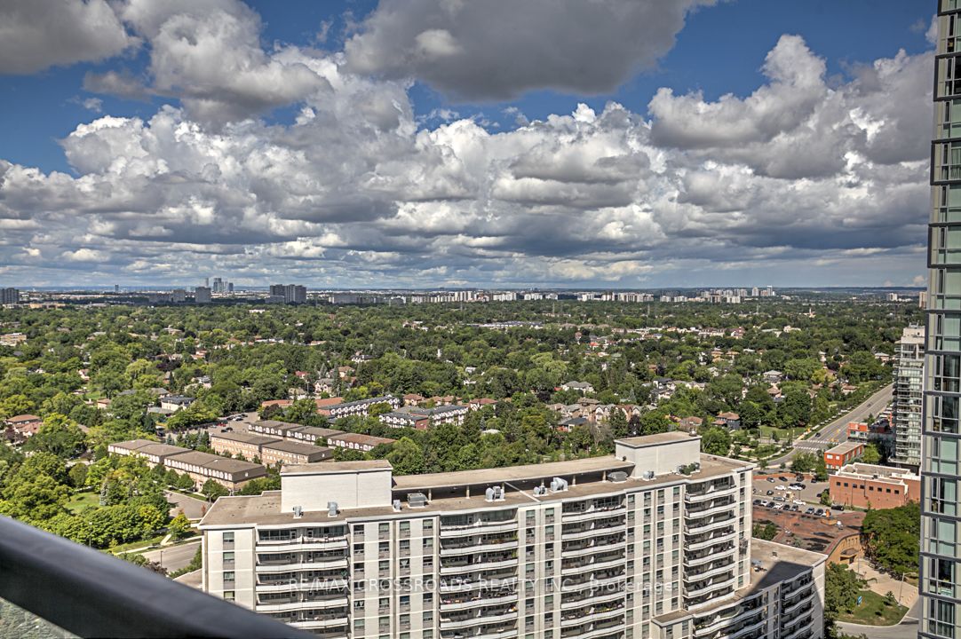 5168 Yonge St, #3006