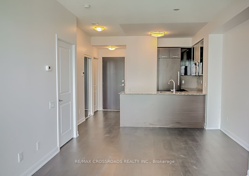 5168 Yonge St, #3006
