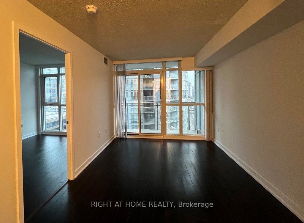 15 Iceboat Terrace, #1611
