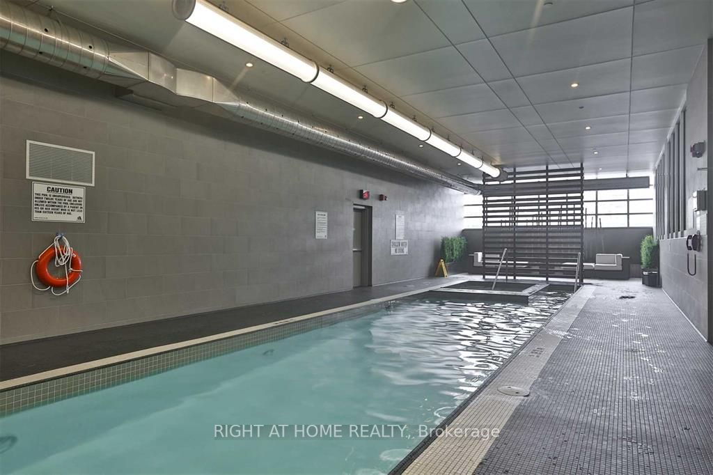 15 Iceboat Terrace, #1611