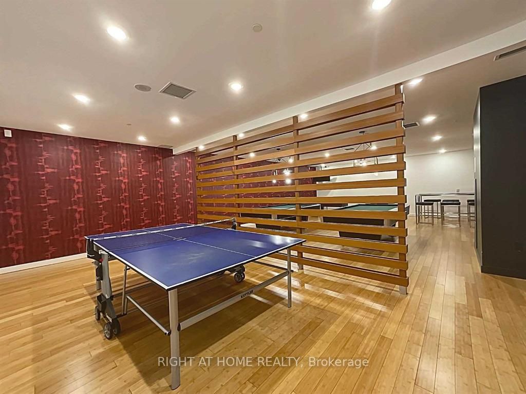 15 Iceboat Terrace, #1611