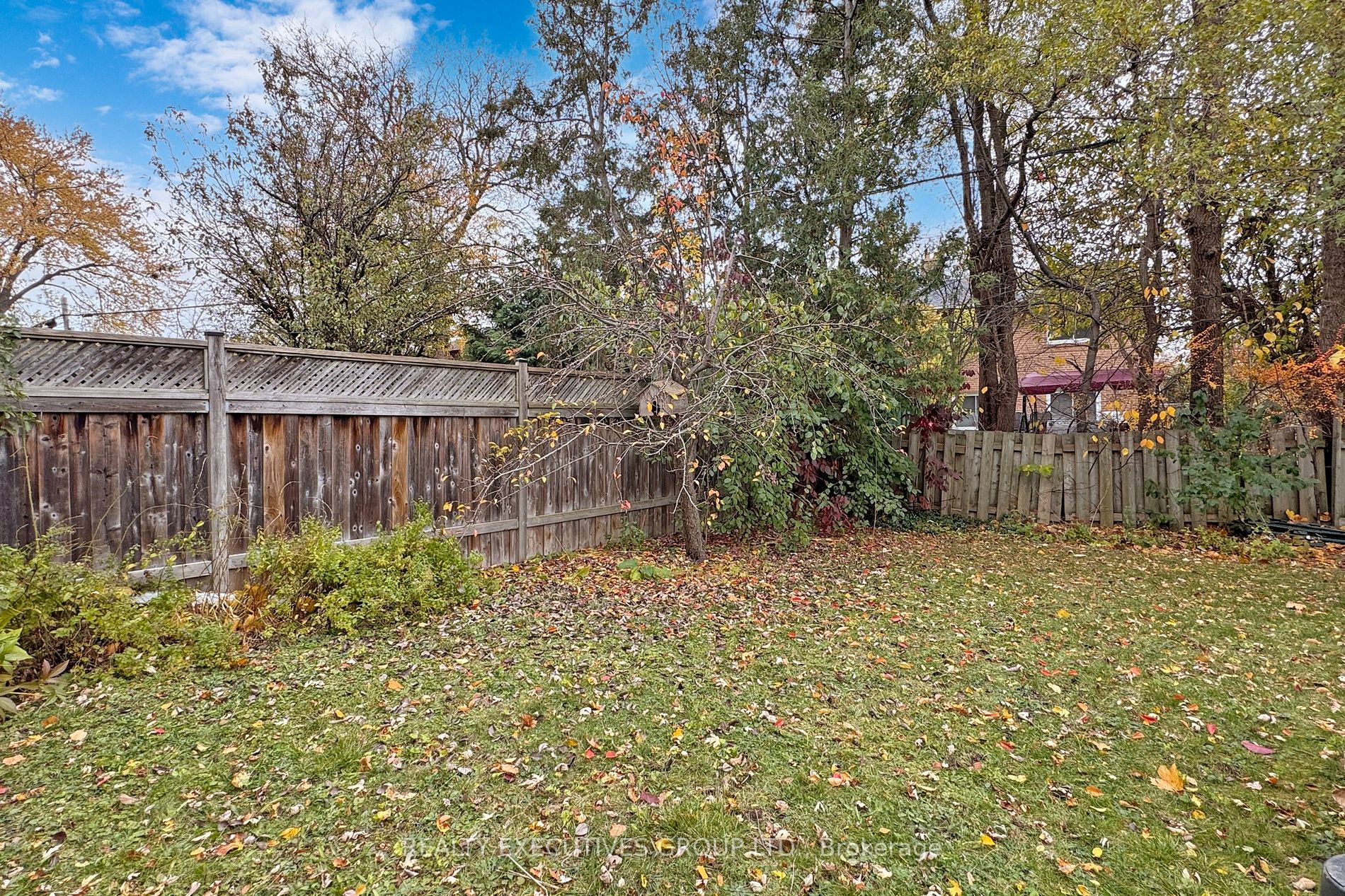 6 Fortrose Cres