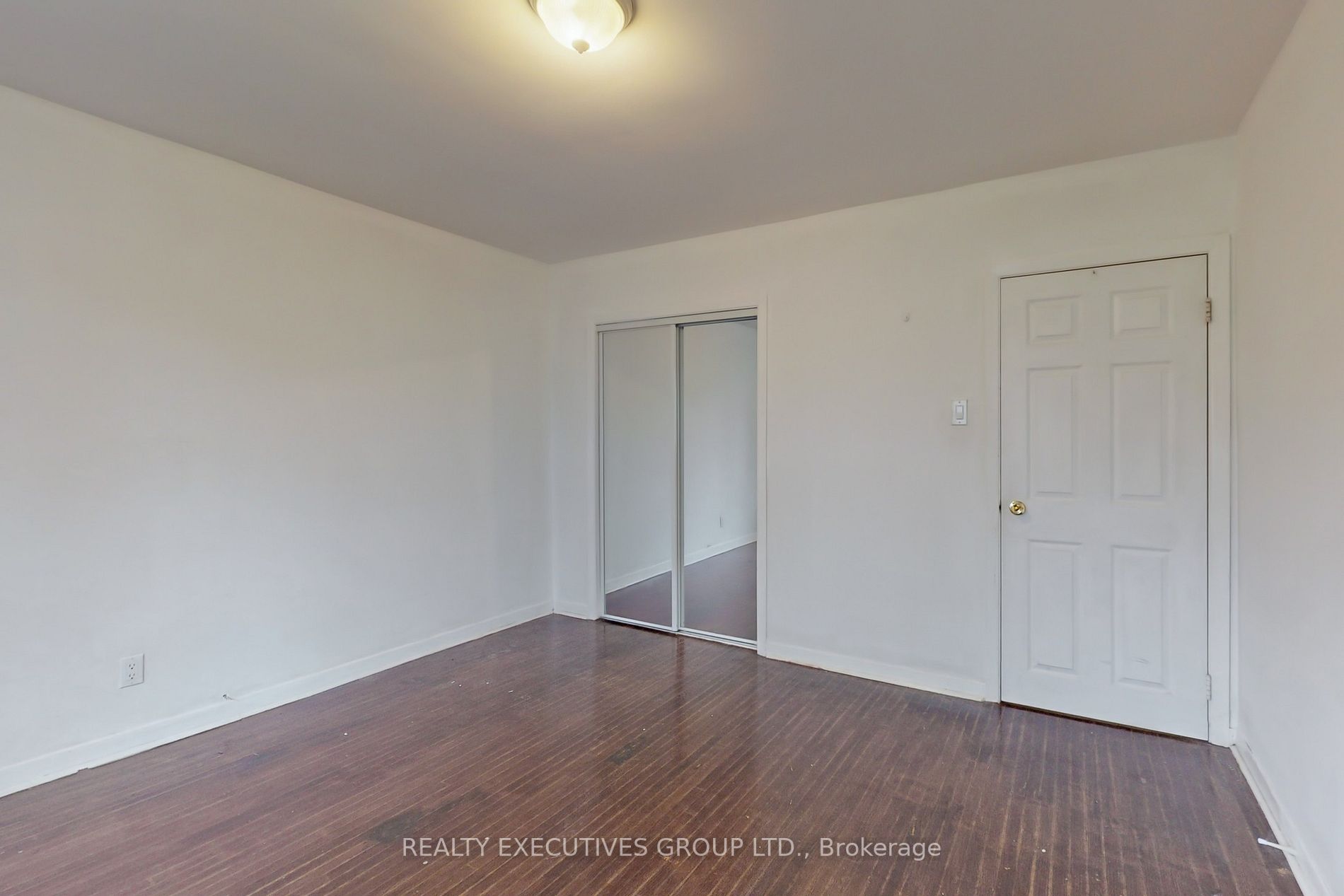 6 Fortrose Cres