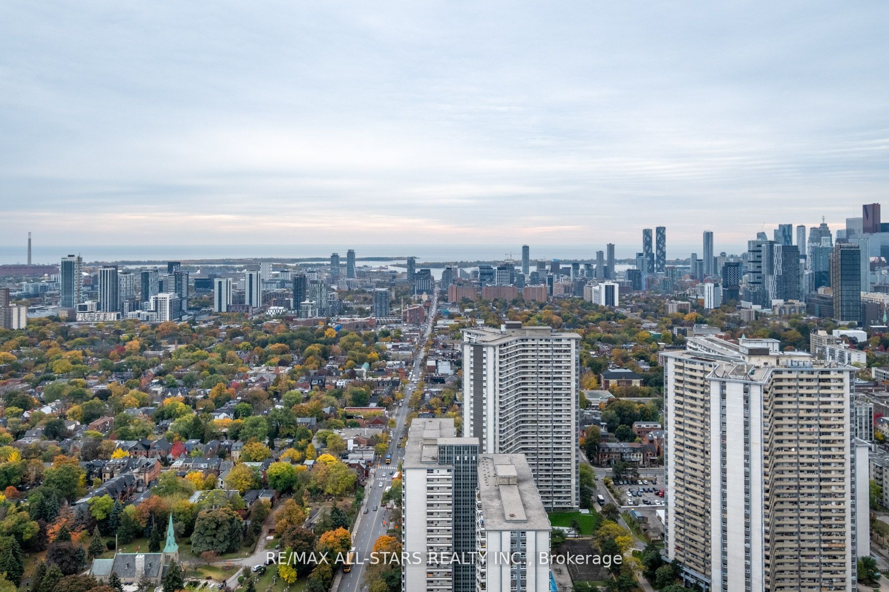 585 Bloor St E, #4418