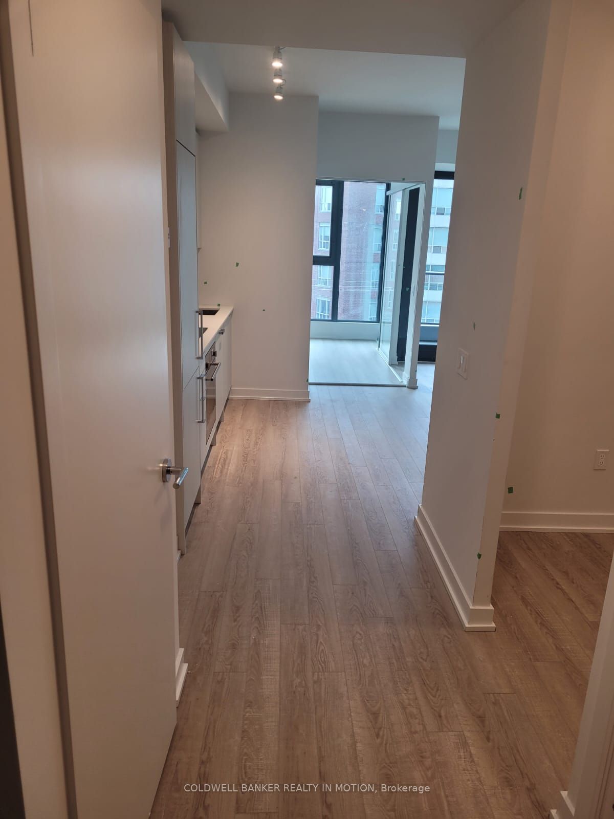 250 Lawrence Ave W, #417