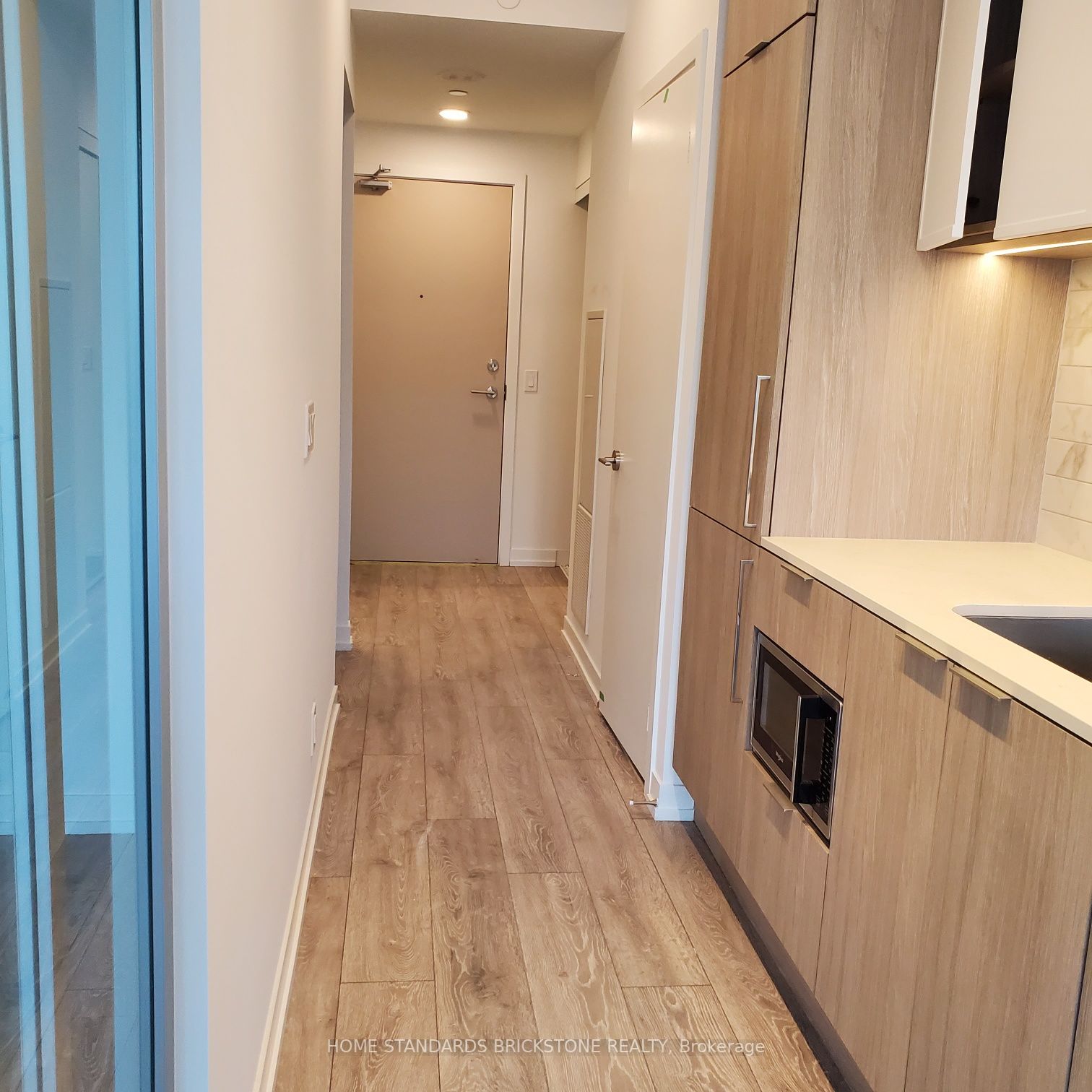2020 Bathurst St W, #325