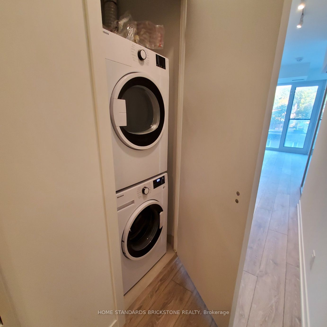 2020 Bathurst St W, #325