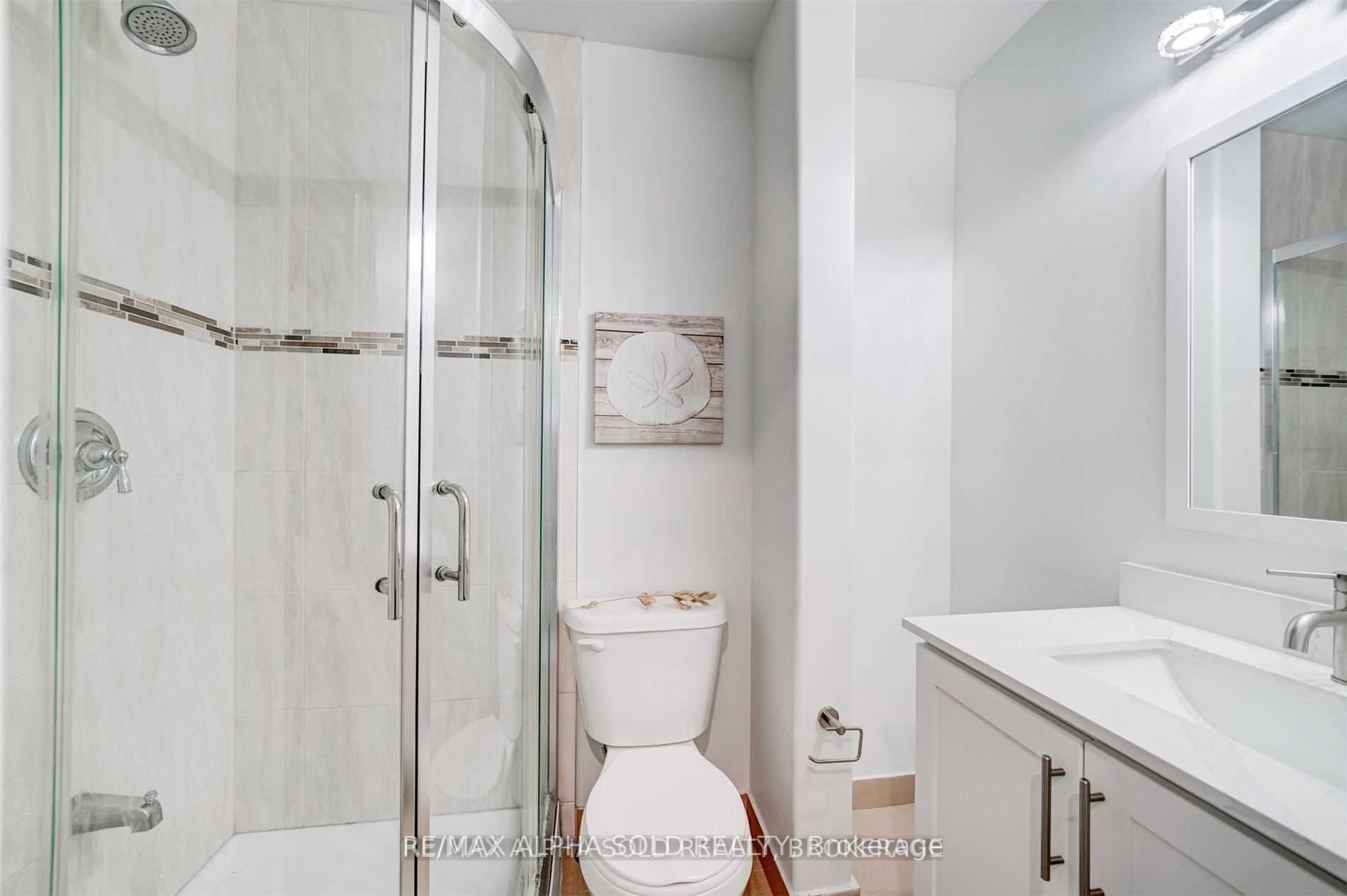 50 Bickerton Cres