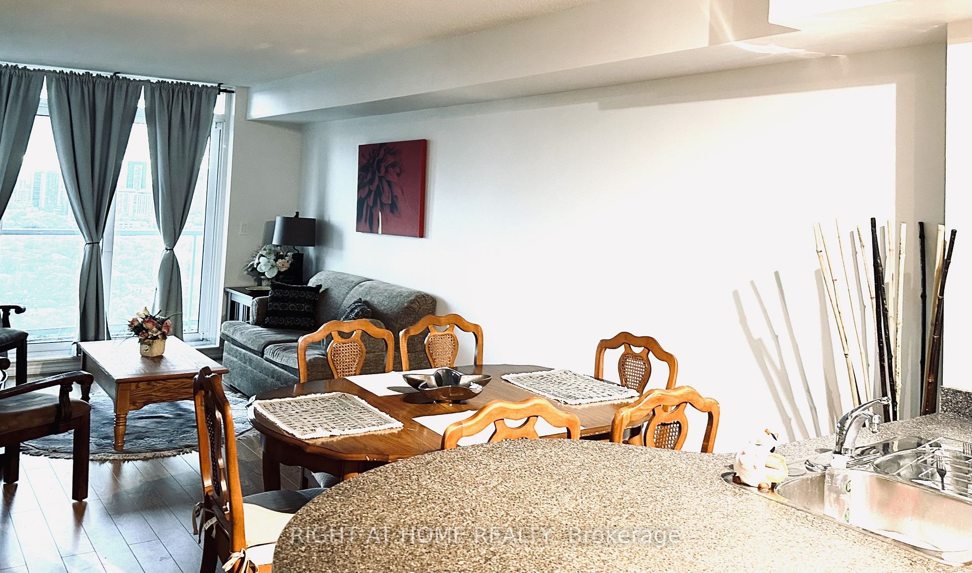 17 Barberry Pl, #2211