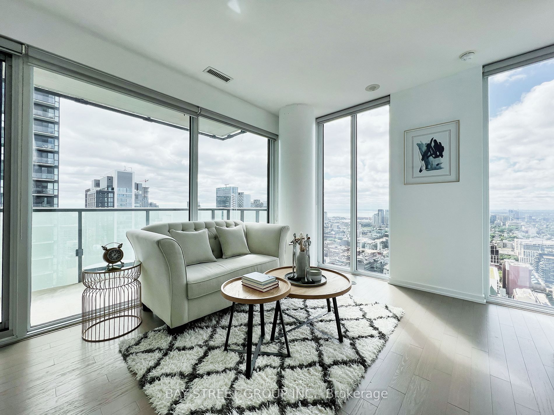 101 Peter St, #4009