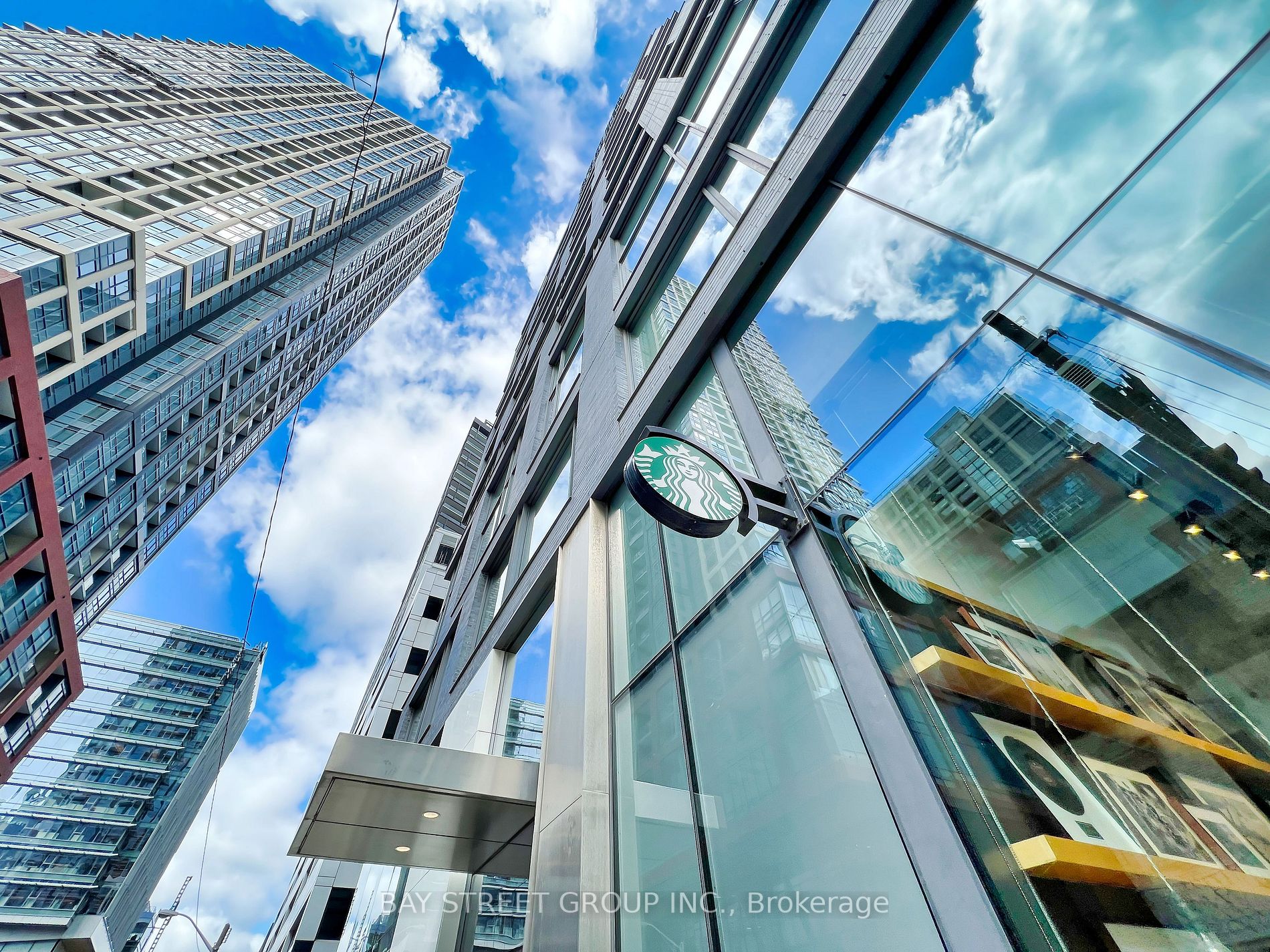 101 Peter St, #4009