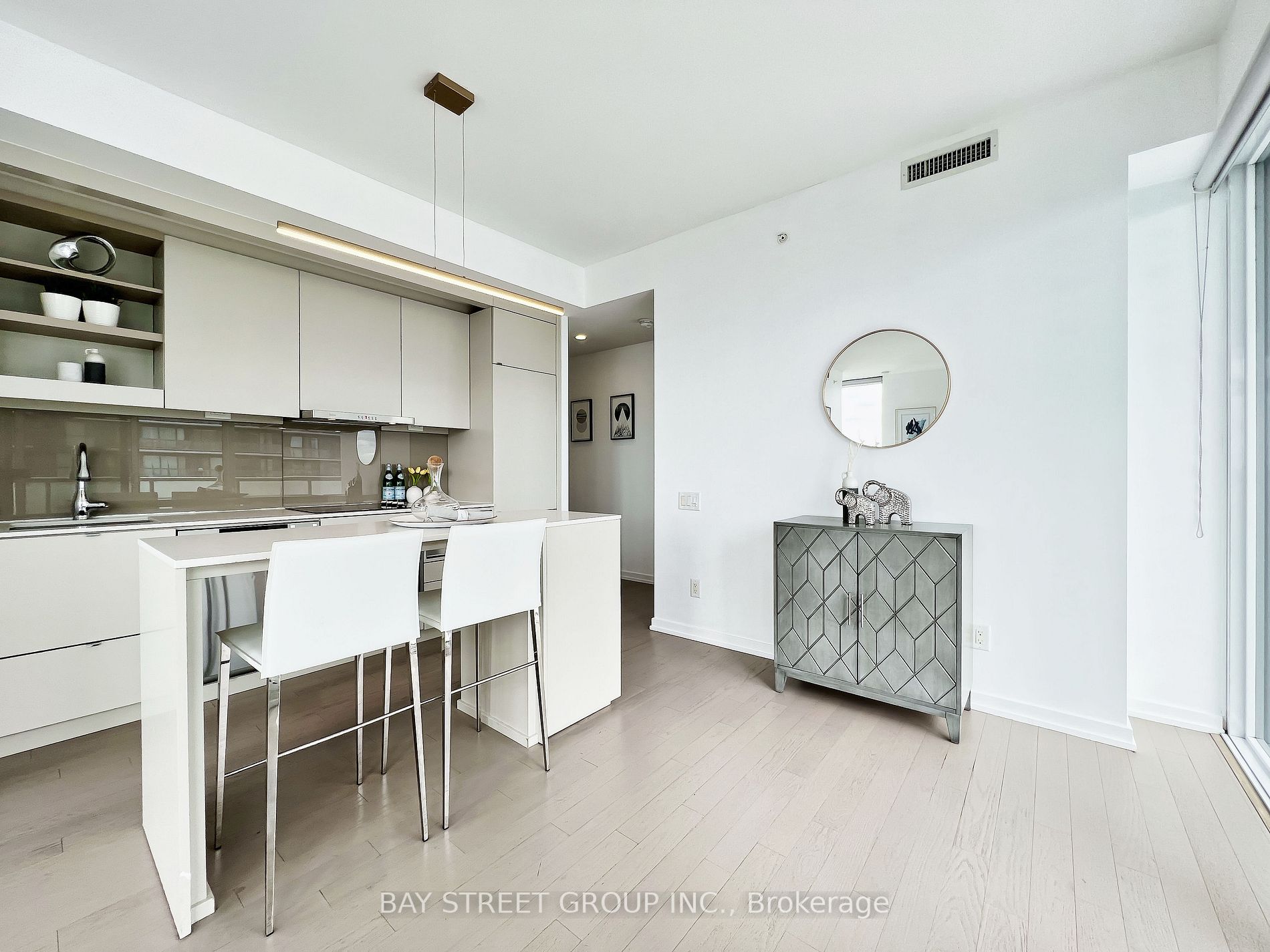101 Peter St, #4009