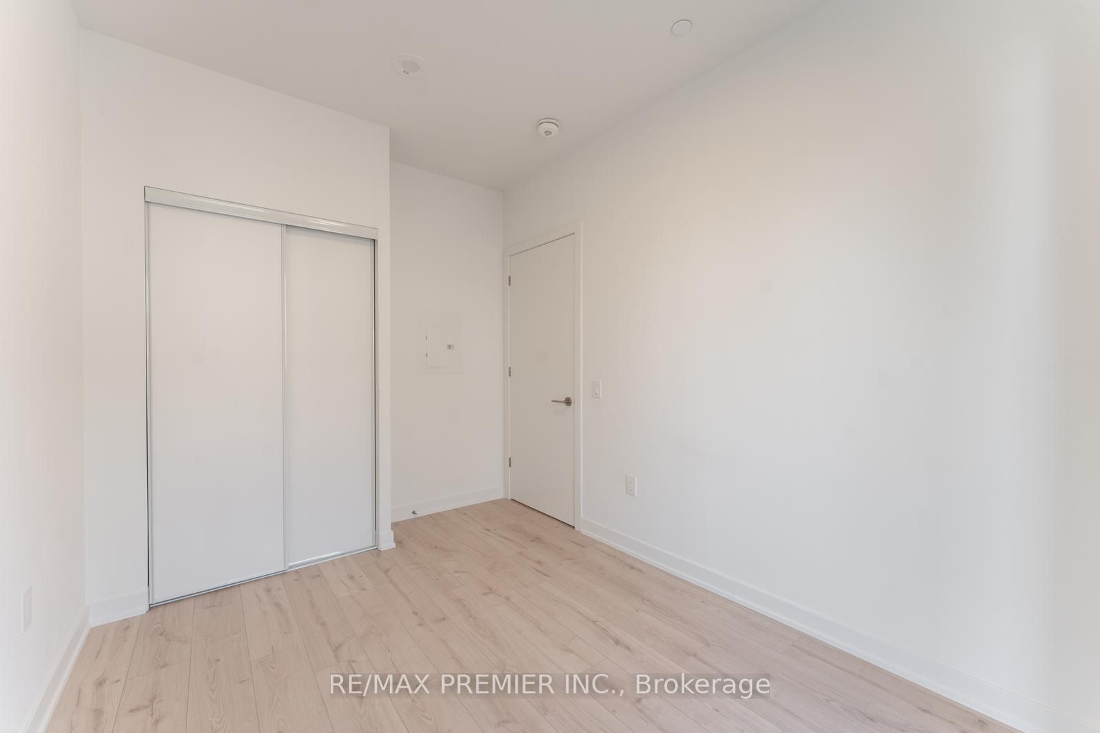 9 Tecumseth St, #212