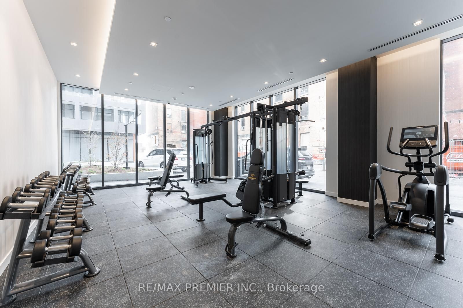 9 Tecumseth St, #212