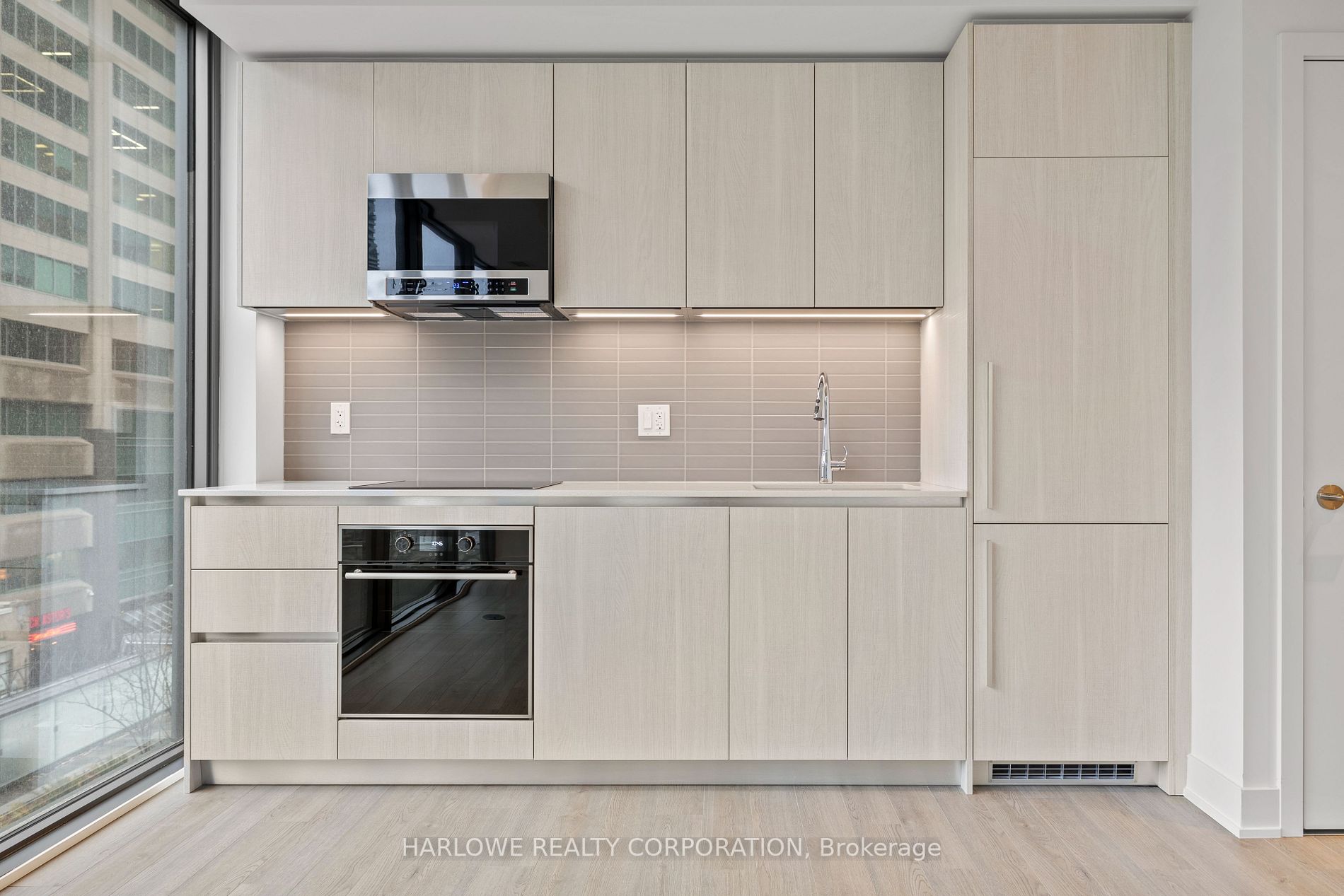 8 Cumberland St, #506