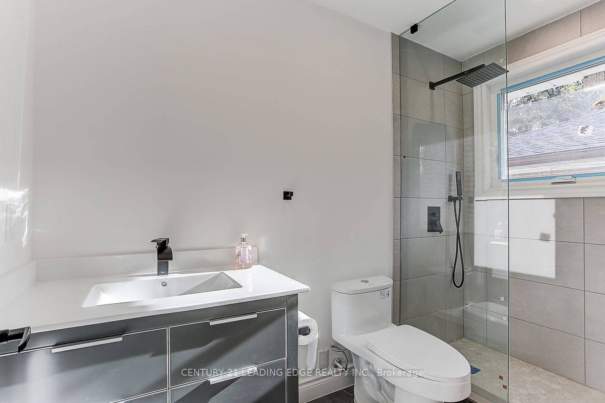 54 Camwood Cres