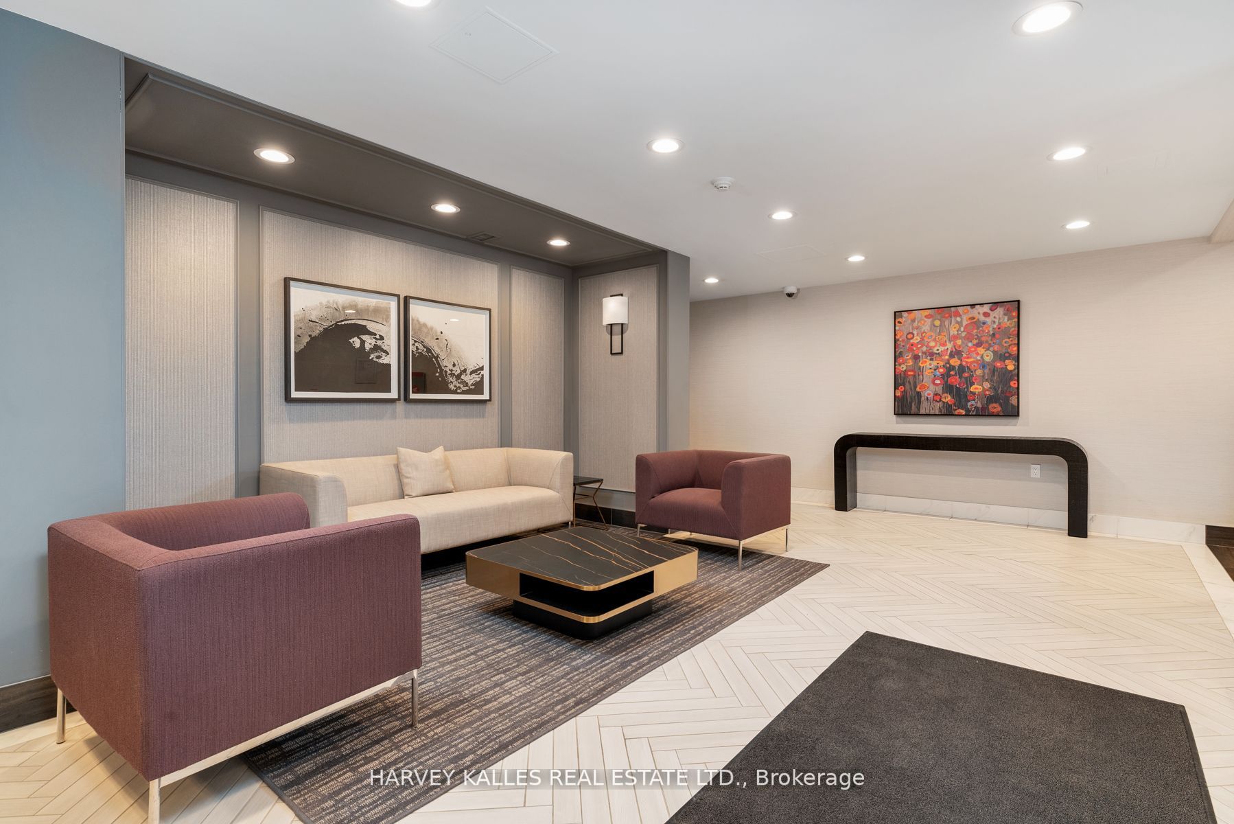 311 Richmond St E, #403