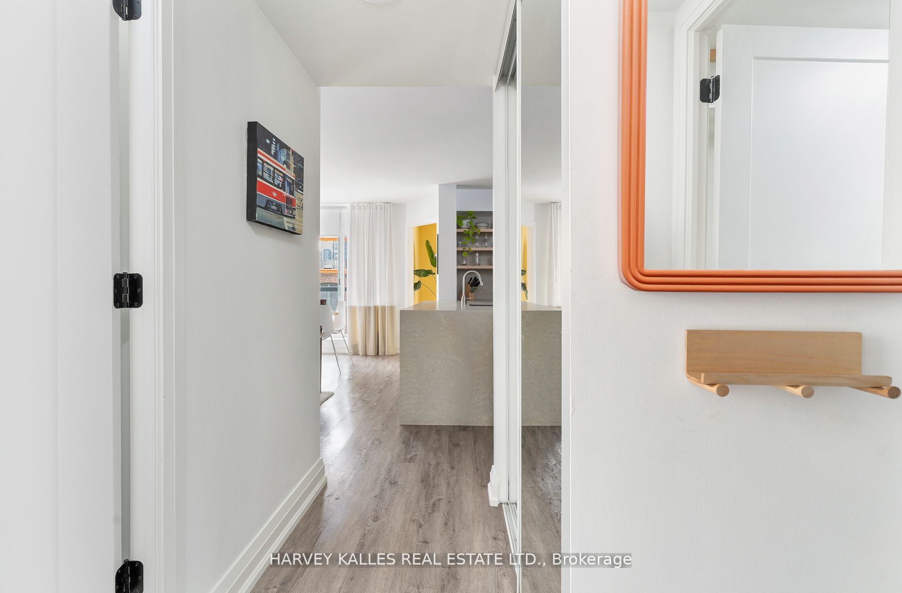 311 Richmond St E, #403