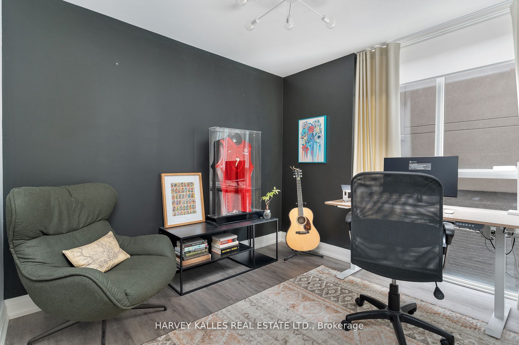 311 Richmond St E, #403