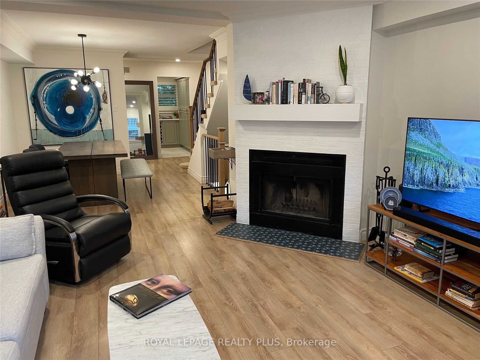 38C Shank St, #C