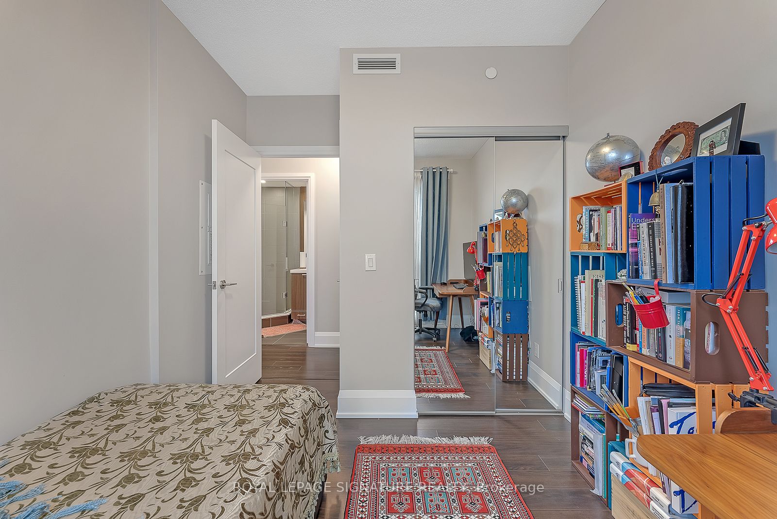 120 Harrison Garden Blvd, #1530