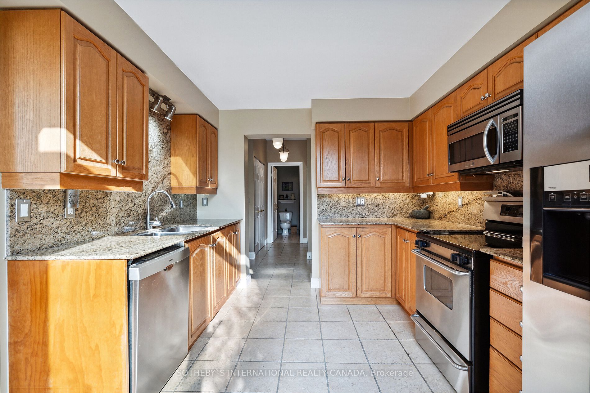 1750 Bayview Ave, #204