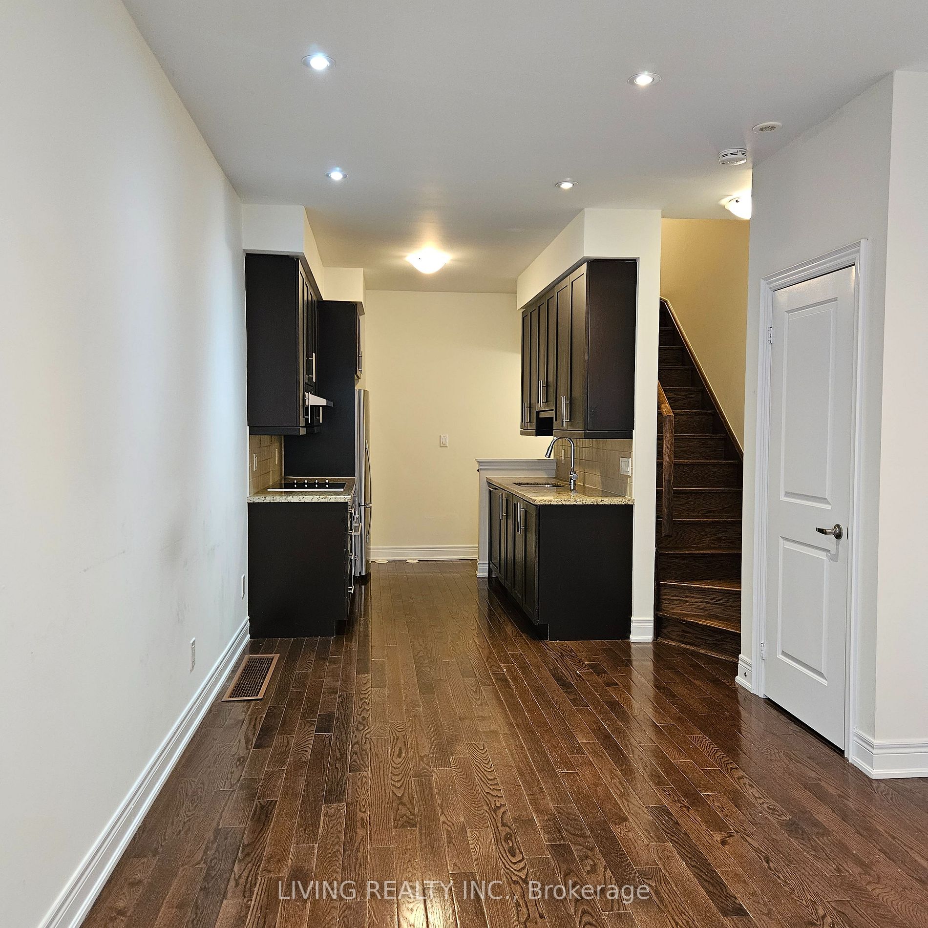 50 Hargrave Lane, #5