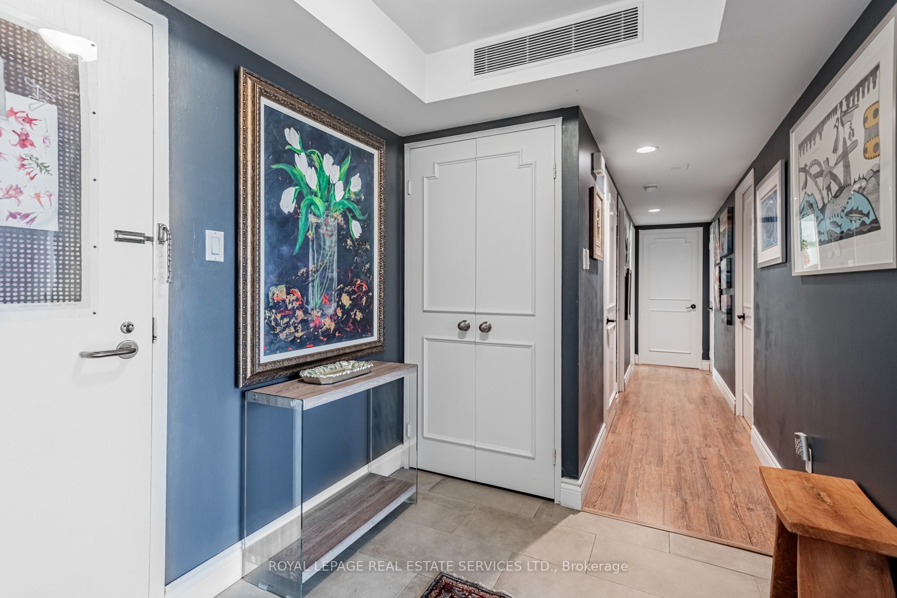 900 Yonge St, #502