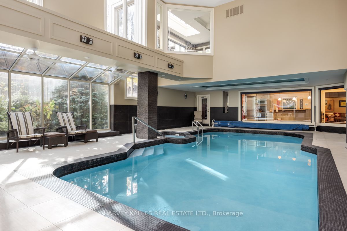 413 Lytton Blvd