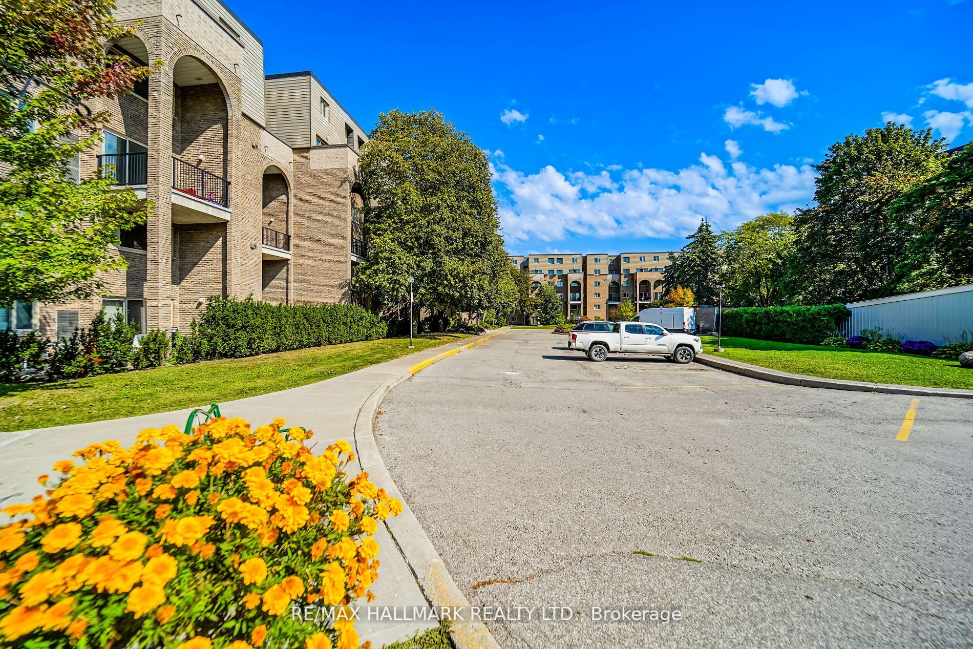 4005 Don Mills Rd, #104