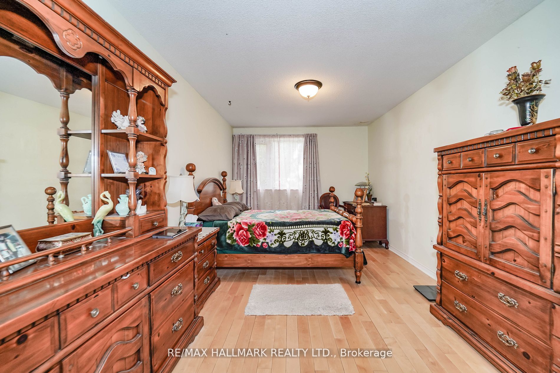 4005 Don Mills Rd, #104