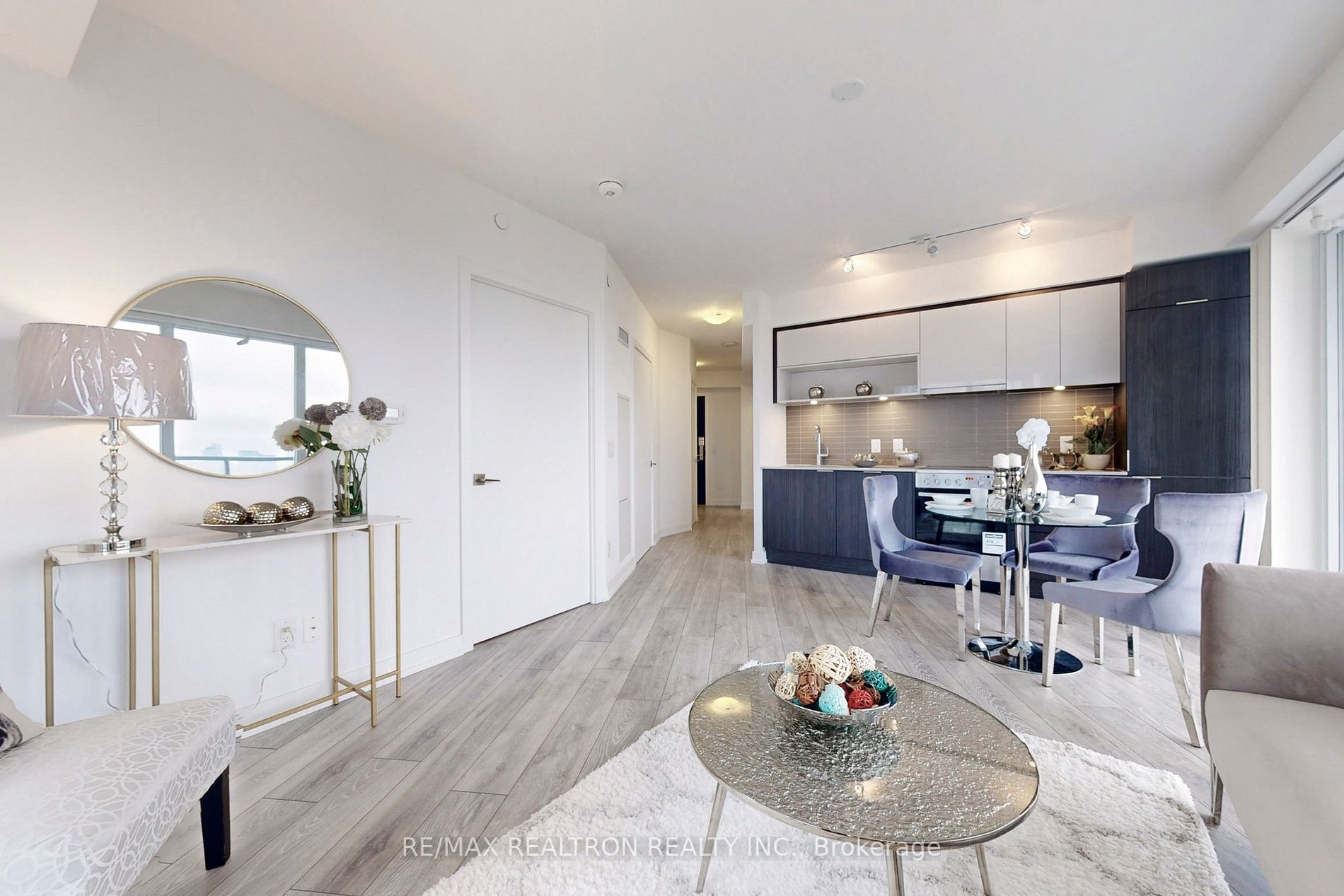 159 Wellesley St E, #908