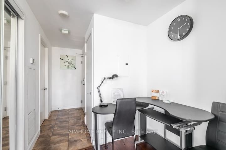 12 York St, #2611