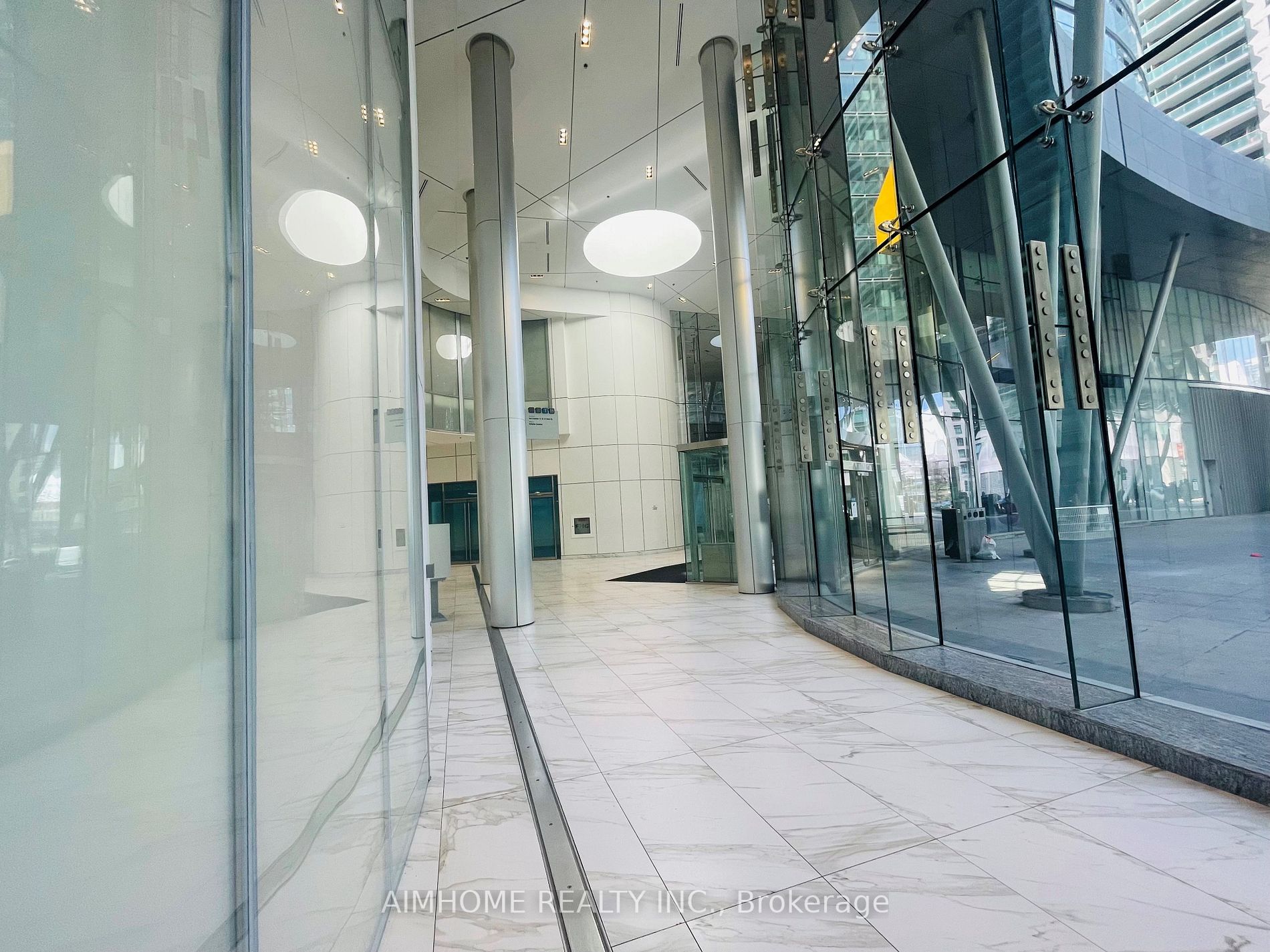 12 York St, #1601