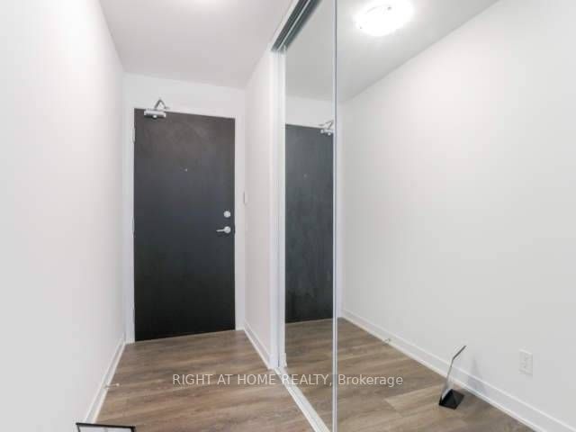 87 Peter St, #3106