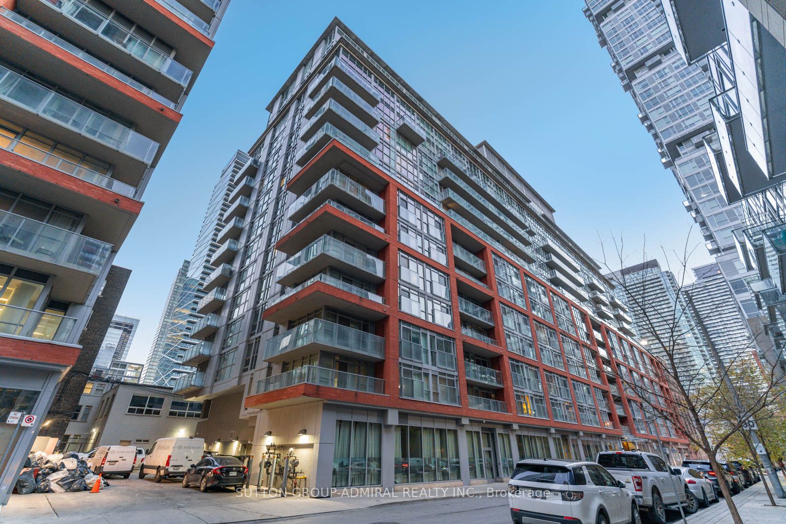 21 Nelson St, #718