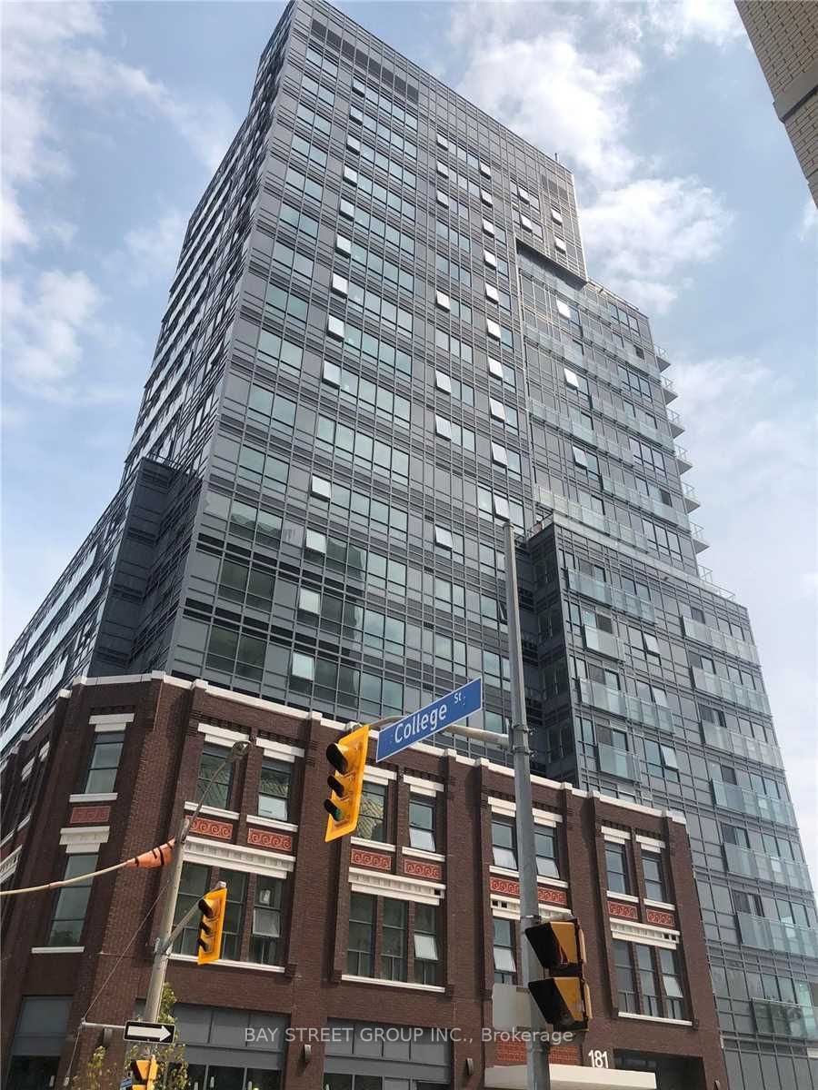181 Huron St, #606