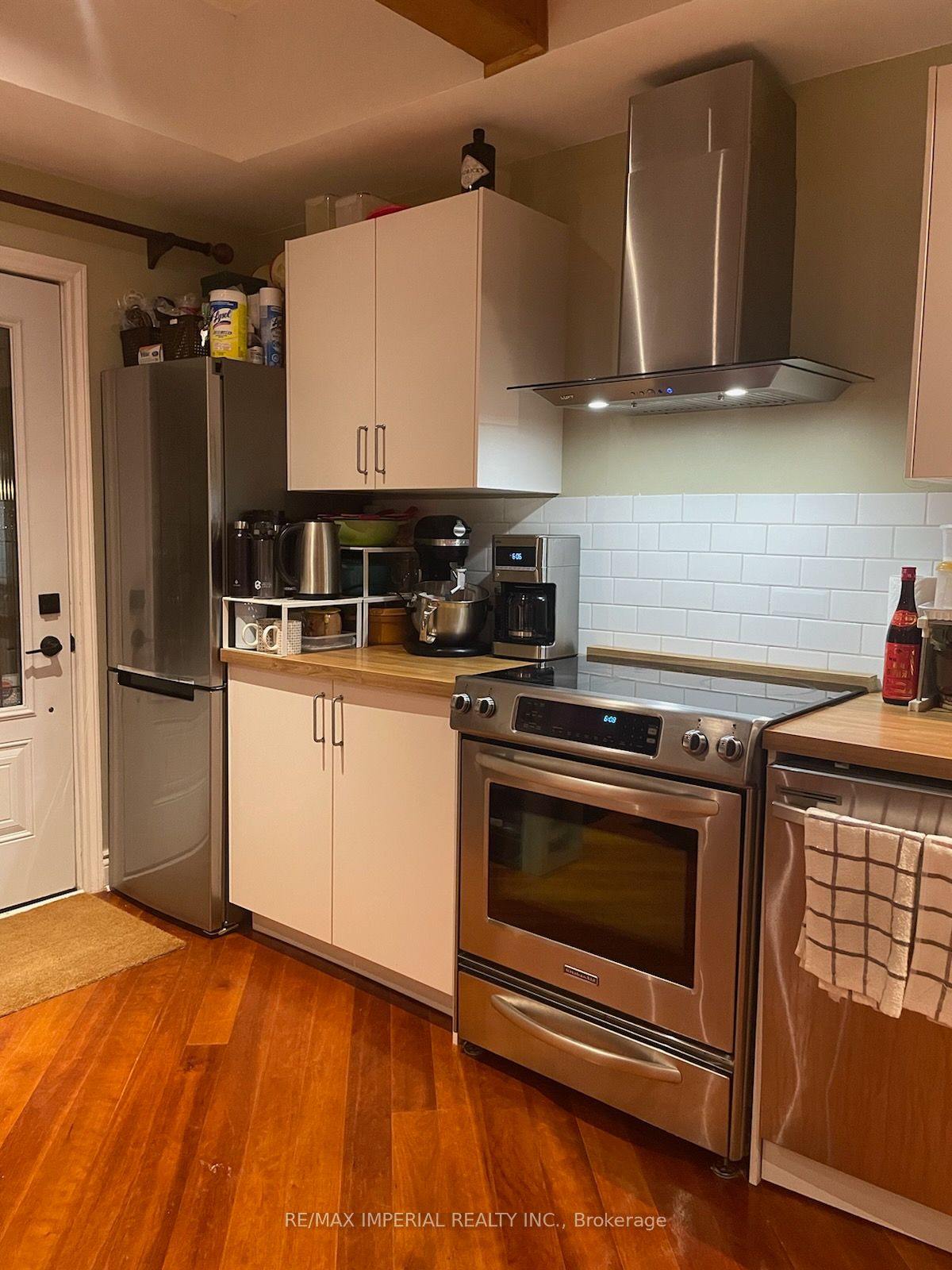 222 Wilfred Ave, #Main